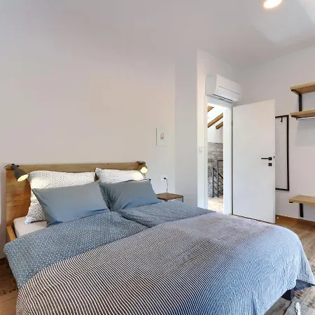 Mirta By Interhome 그로즈냔