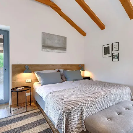 Holiday home Mirta By Interhome Groznjan